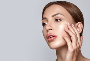 Bronzer Vs. Contouring: Demystifying the Techniques to Enhance Your Facial